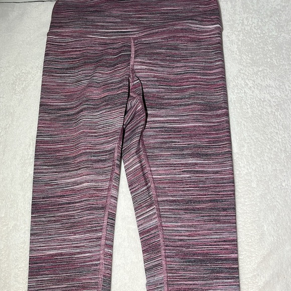 LIMITED EDITION Lululemon Pink & Gray Striped Leggings - Size - Picture 6 of 6